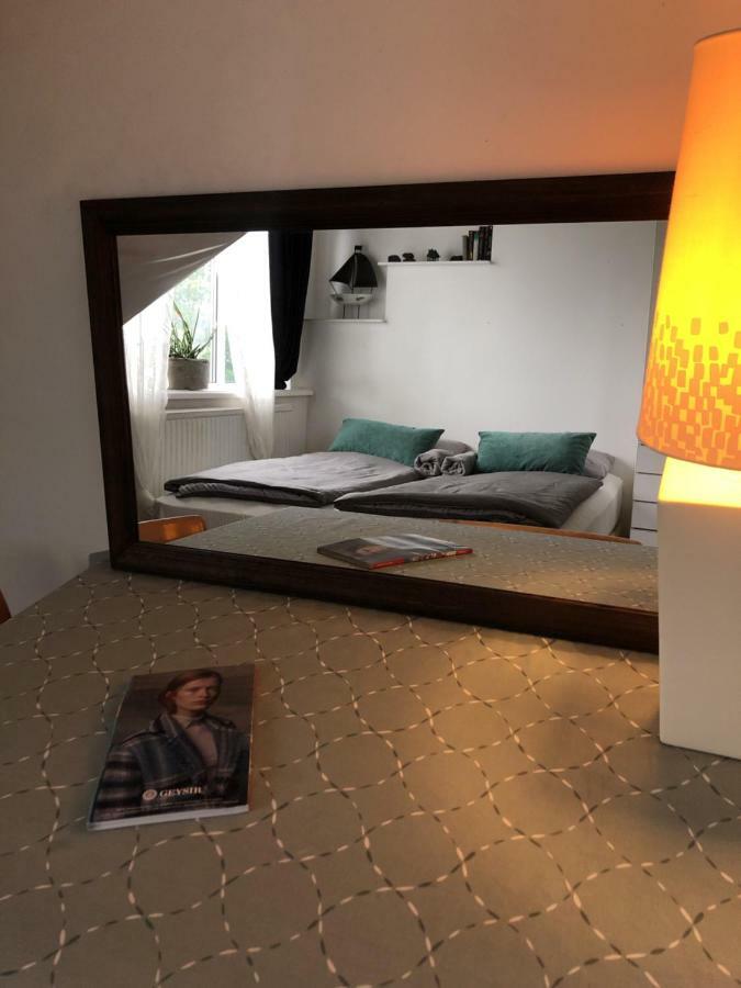 Casa de hóspedes Zoei'S Place Reiquiavique